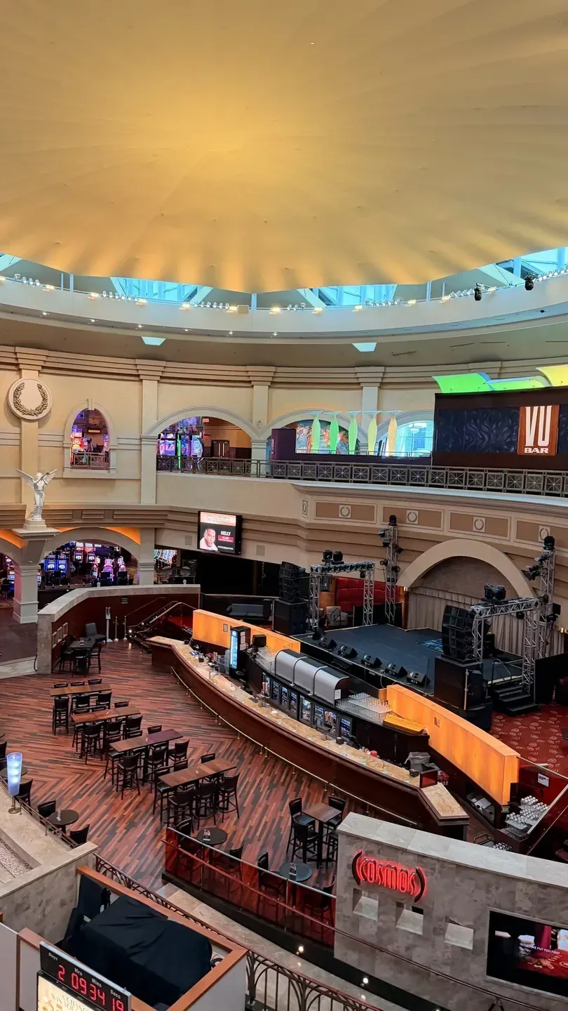 Caesars Windsor casino floor, Windsor